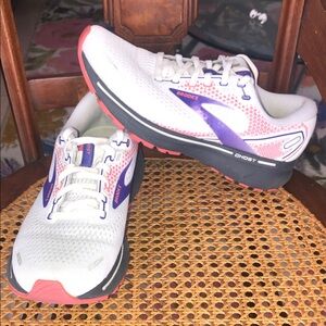BROOKS Ghost 14 Women’s Running Sneakers White with Purple 8.5